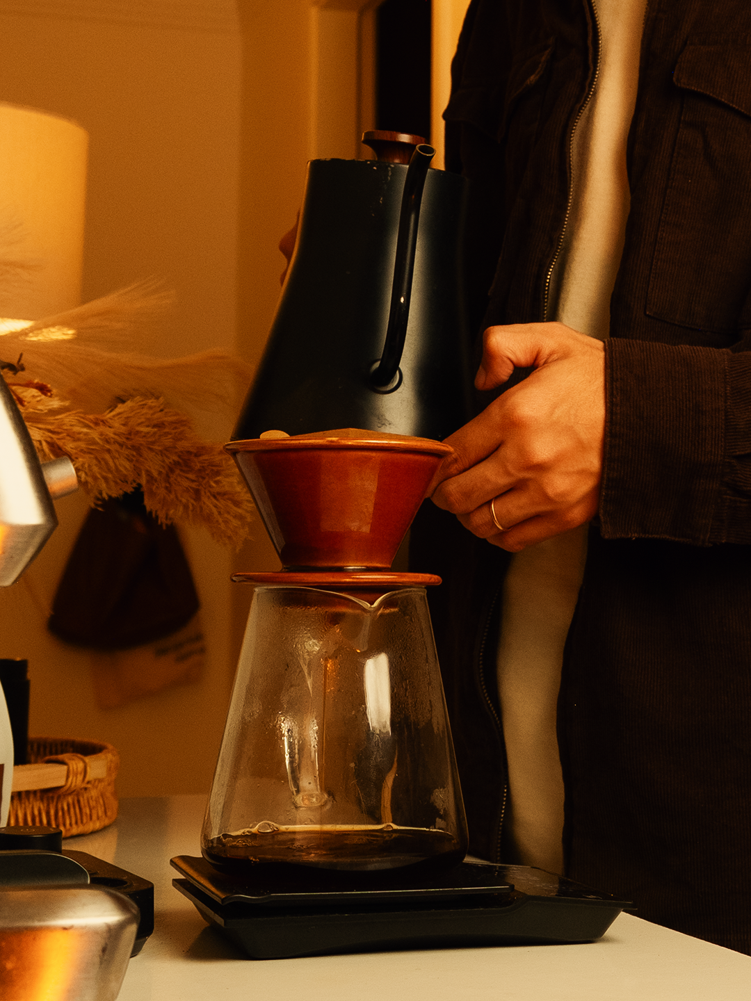 V60 01 Cerâmica Marrom